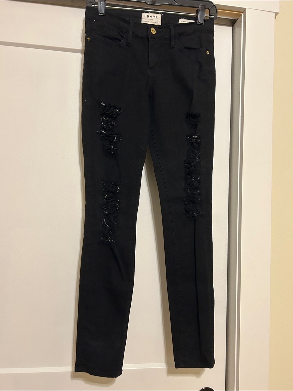 Frame Denim Black Skinny Jeans with Distressed Rips